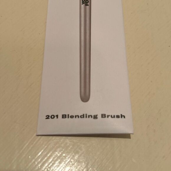 Youthforia 201 Blending Brush Multiuse Eyes Eyeshadow Contour Highlight Blush - Picture 3 of 5